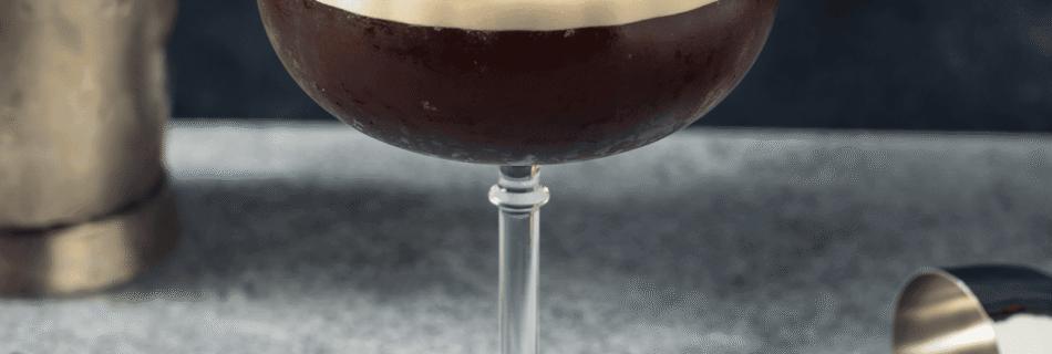 Best Espresso Martini Recipe: A Bartender’s Guide to the Perfect Cocktail by LXURI