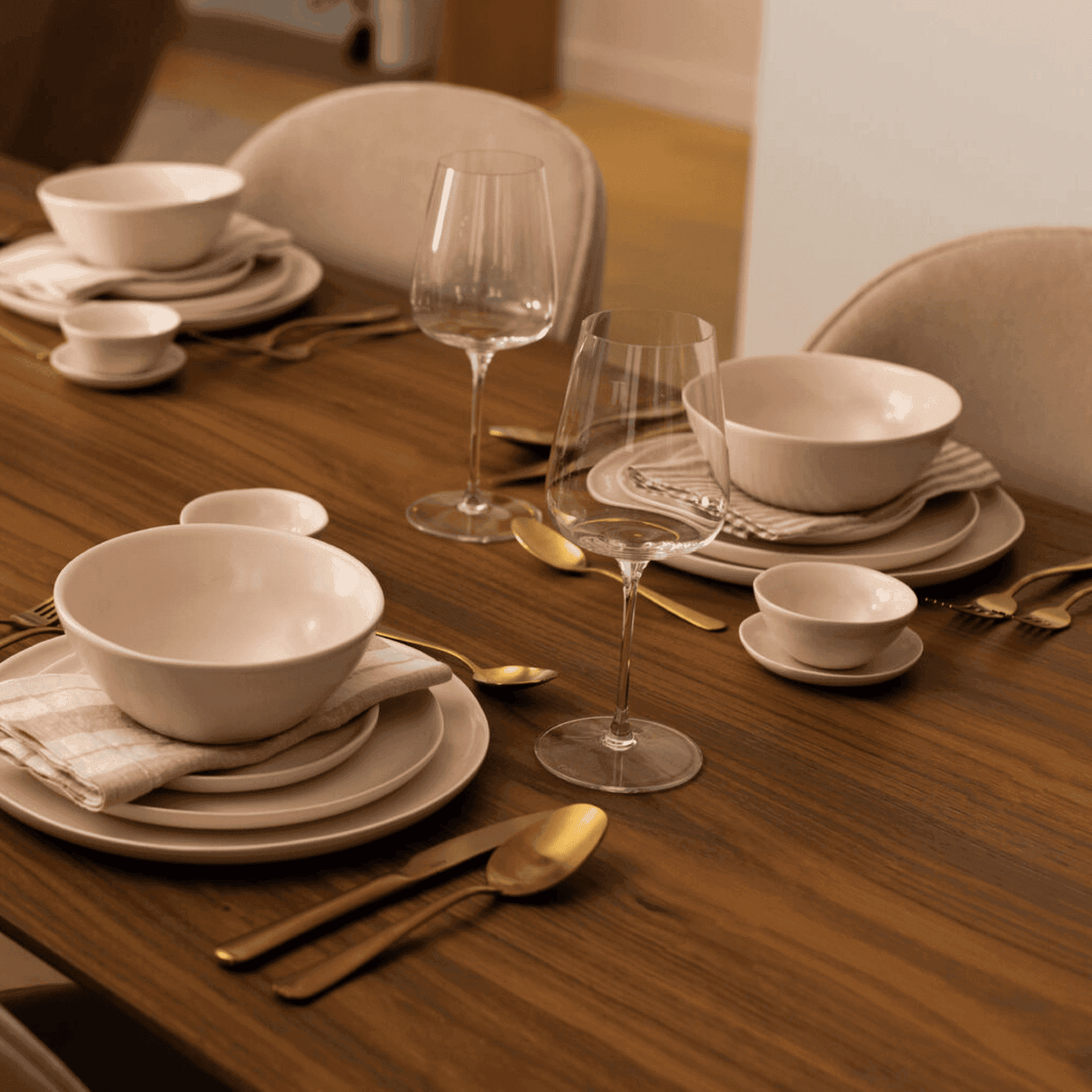 Fable Home: Sustainable Luxury for the Modern Table by LXURI