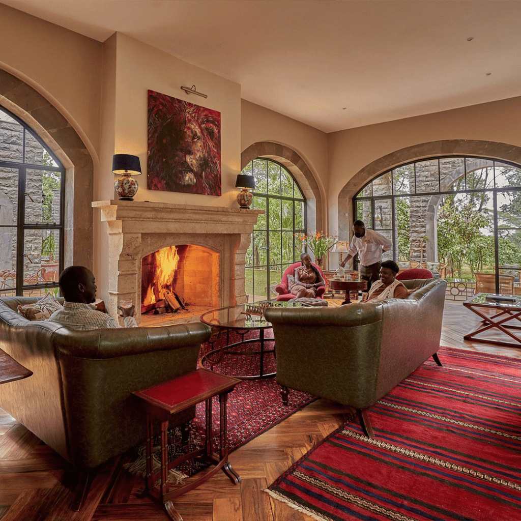 LXURI - Giraffe Manor: Nairobi’s Luxury Safari Stay - Discover More