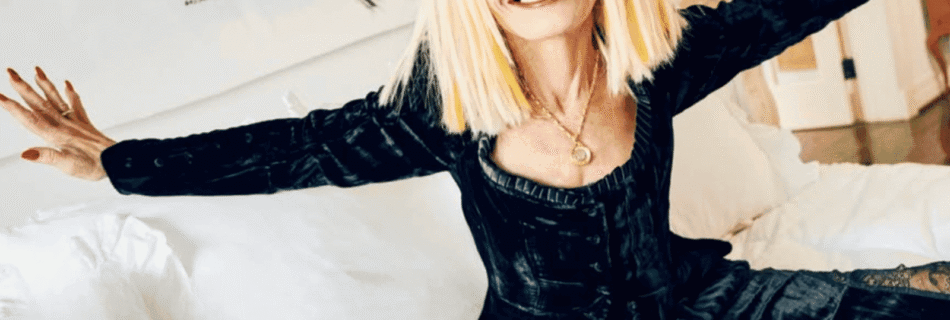 Betsey Johnson – The Bold & Beautiful Life of a Fashion Icon | LXURI Style Blog