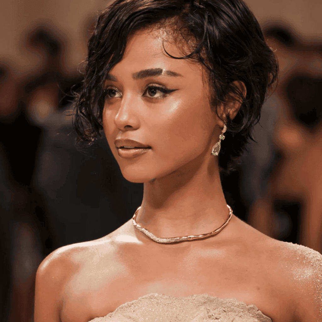 LXURI - Celebrity Style and Holiday Inspiration - Alexis Bittar Gift Guide