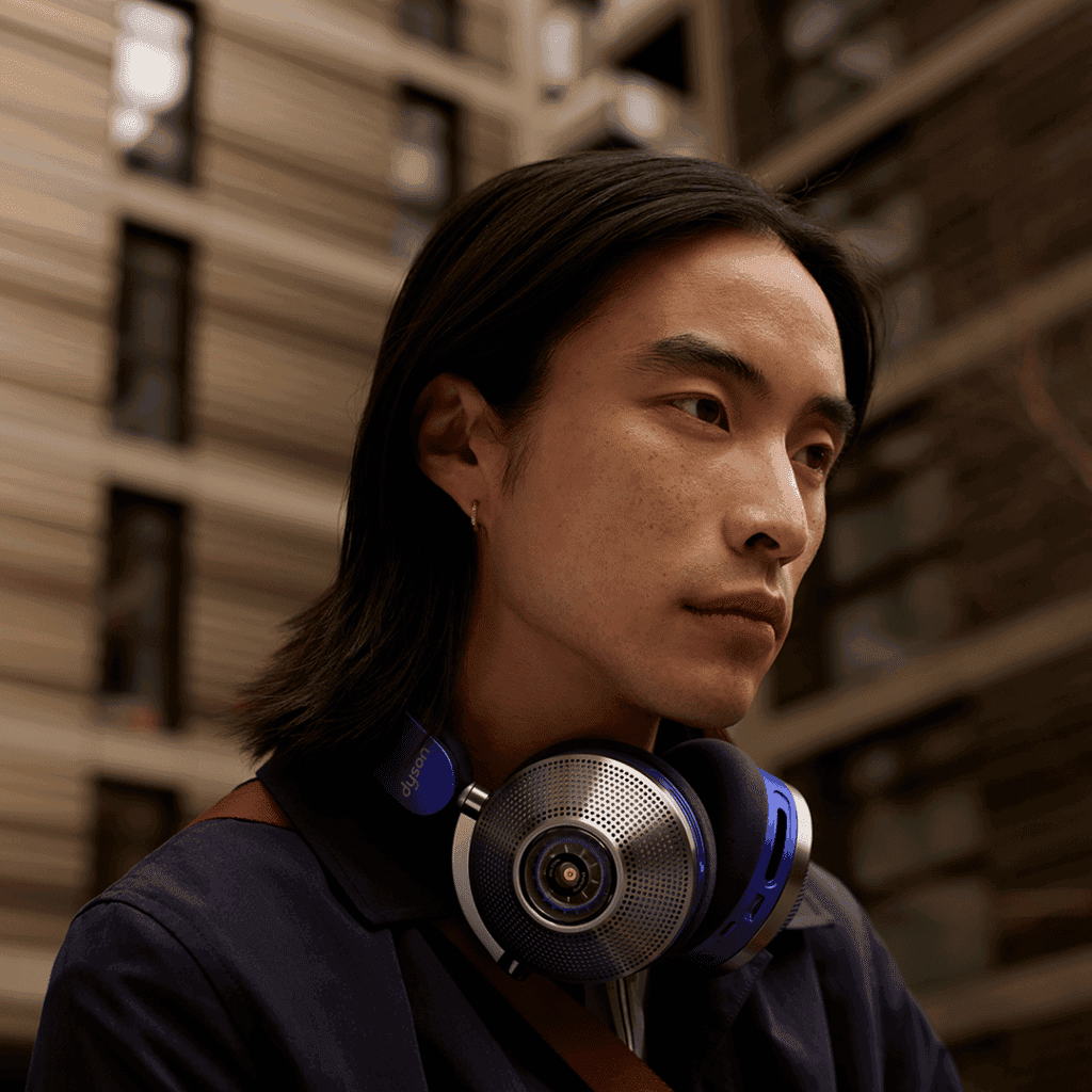 LXURI - Dyson Headphones - A New Standard in Customization​