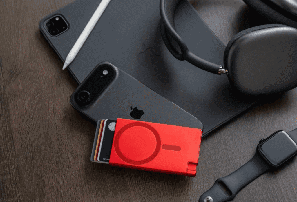 Smart Wallets by Ekster | Premium Tech Accessories | LXURI
