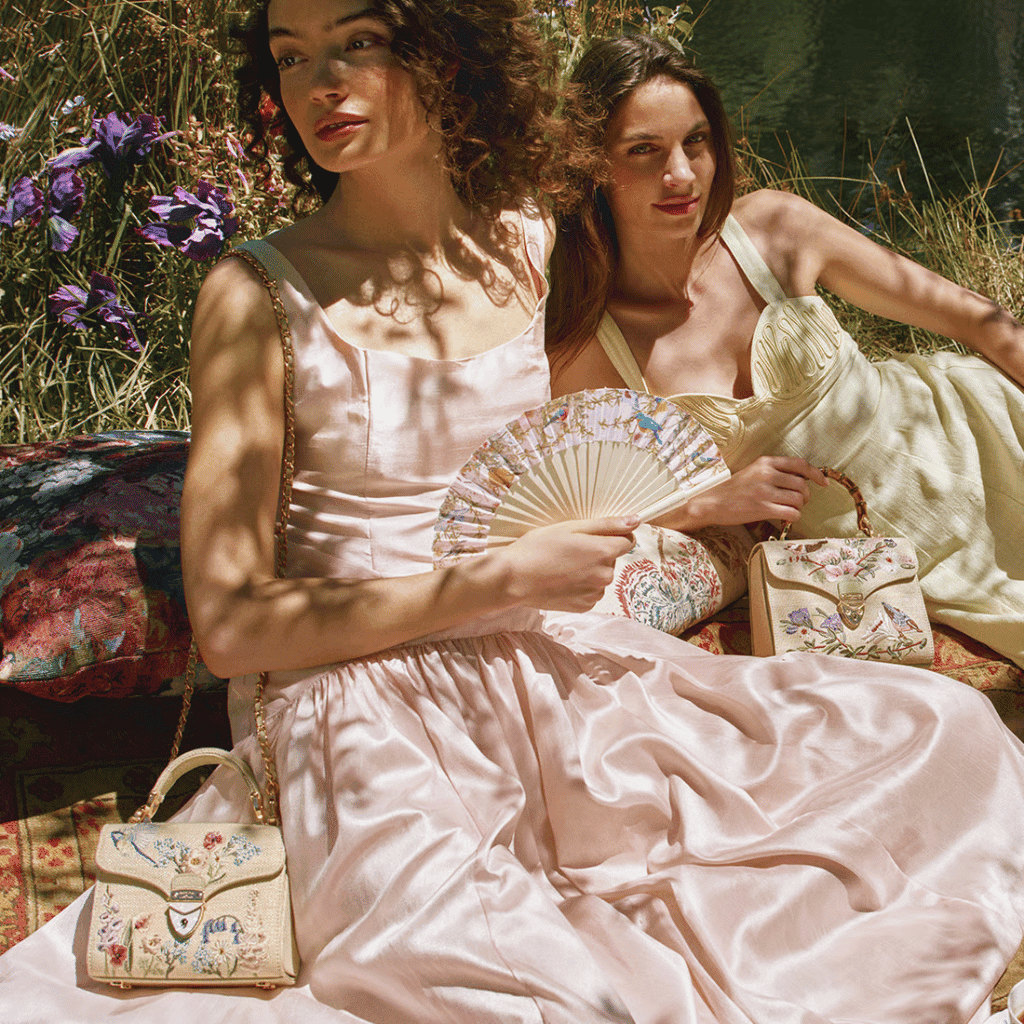 LXURI - The Mini Mayfair by Aspinal of London