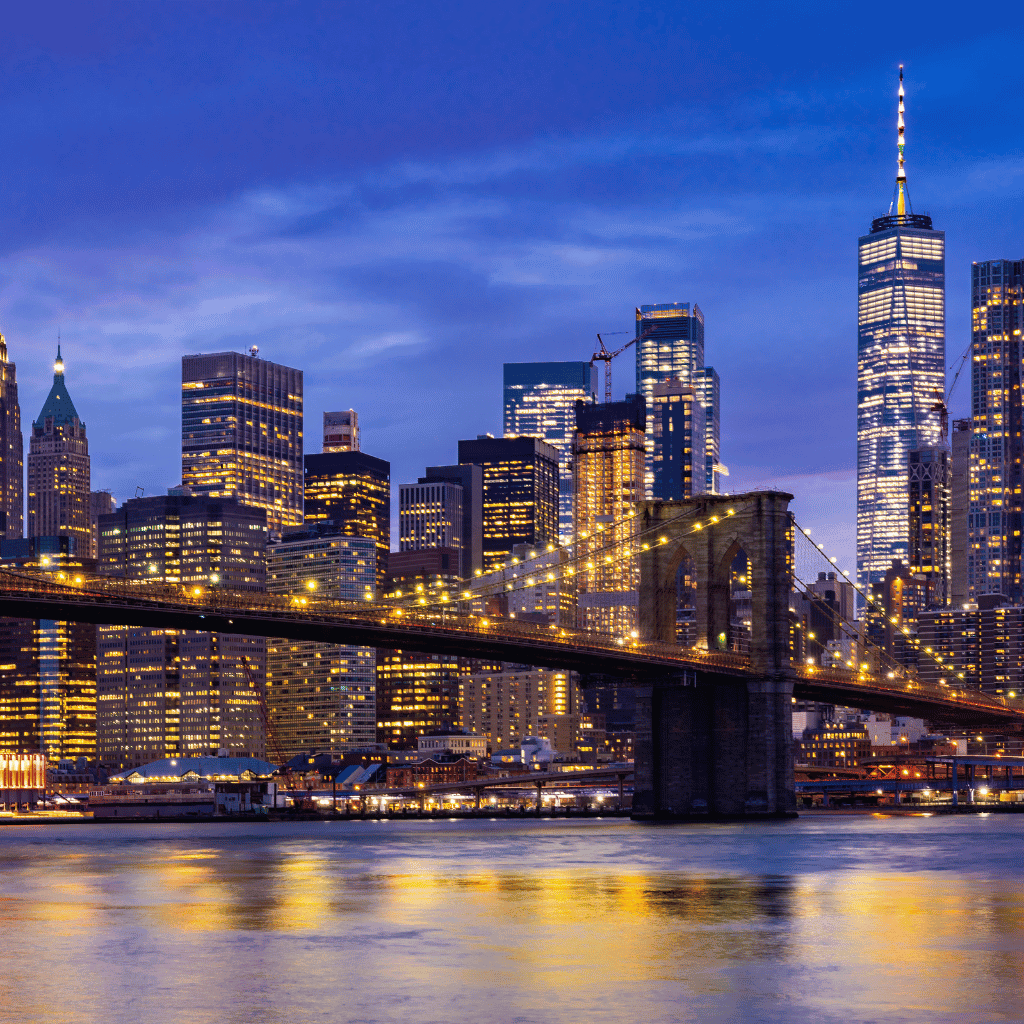 LXURI - When to Book Flights on Expedia for the Best Deals