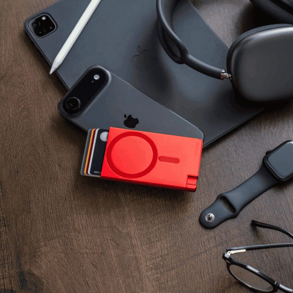 Discover Ekster: Smart Wallets for Modern Living | Blog by LXURI