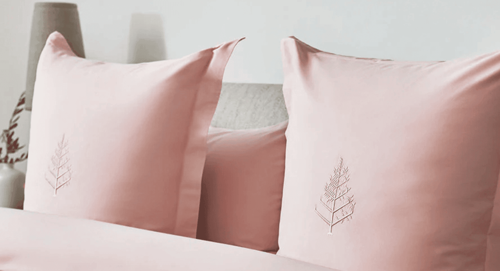 Discover Premium Bedding by Four Seasons at Home | Blog by LXURI