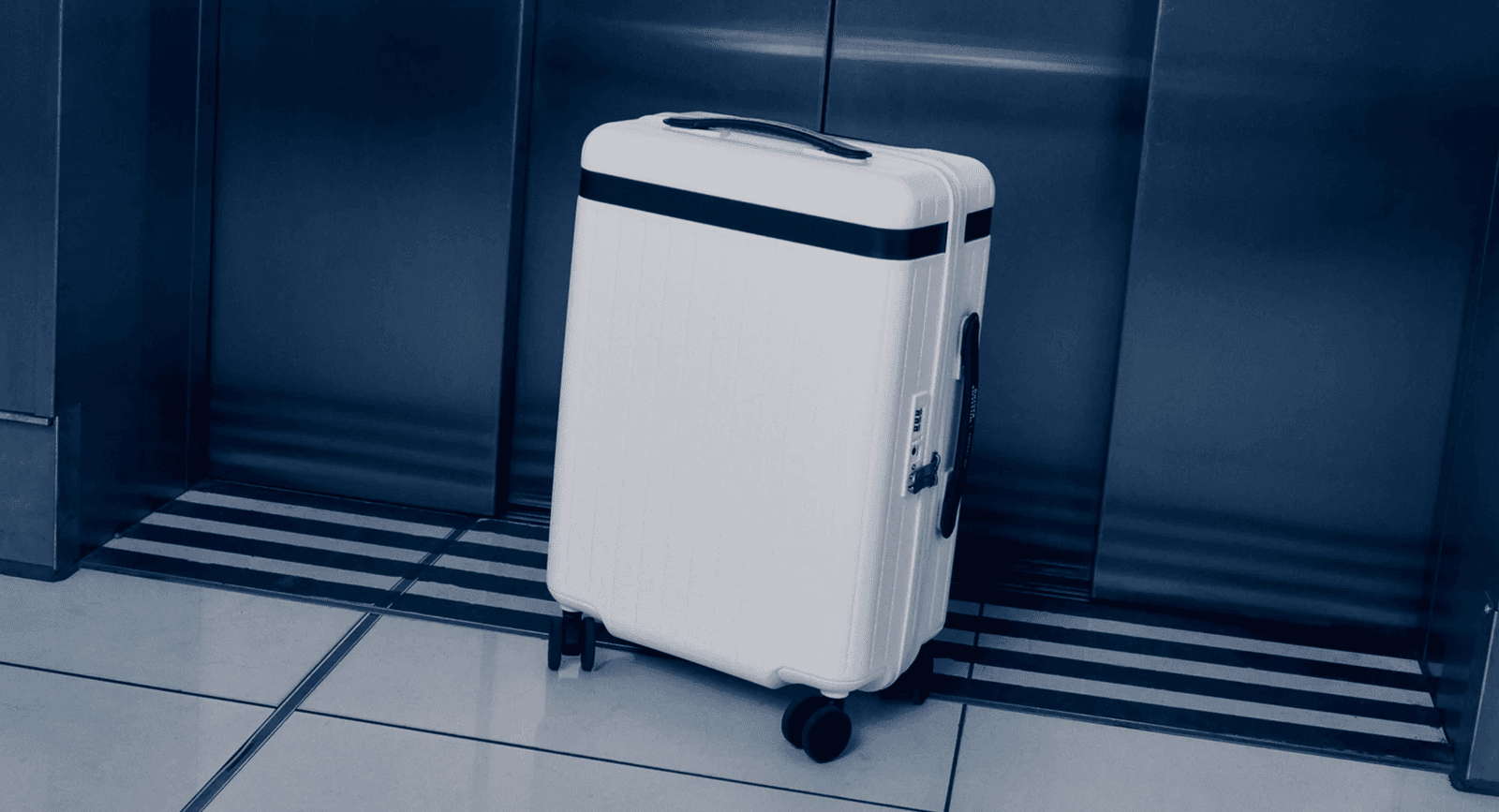 LXURI - Discover the Carl Friedrik Atlassian Williams Racing Collection - Shop Today