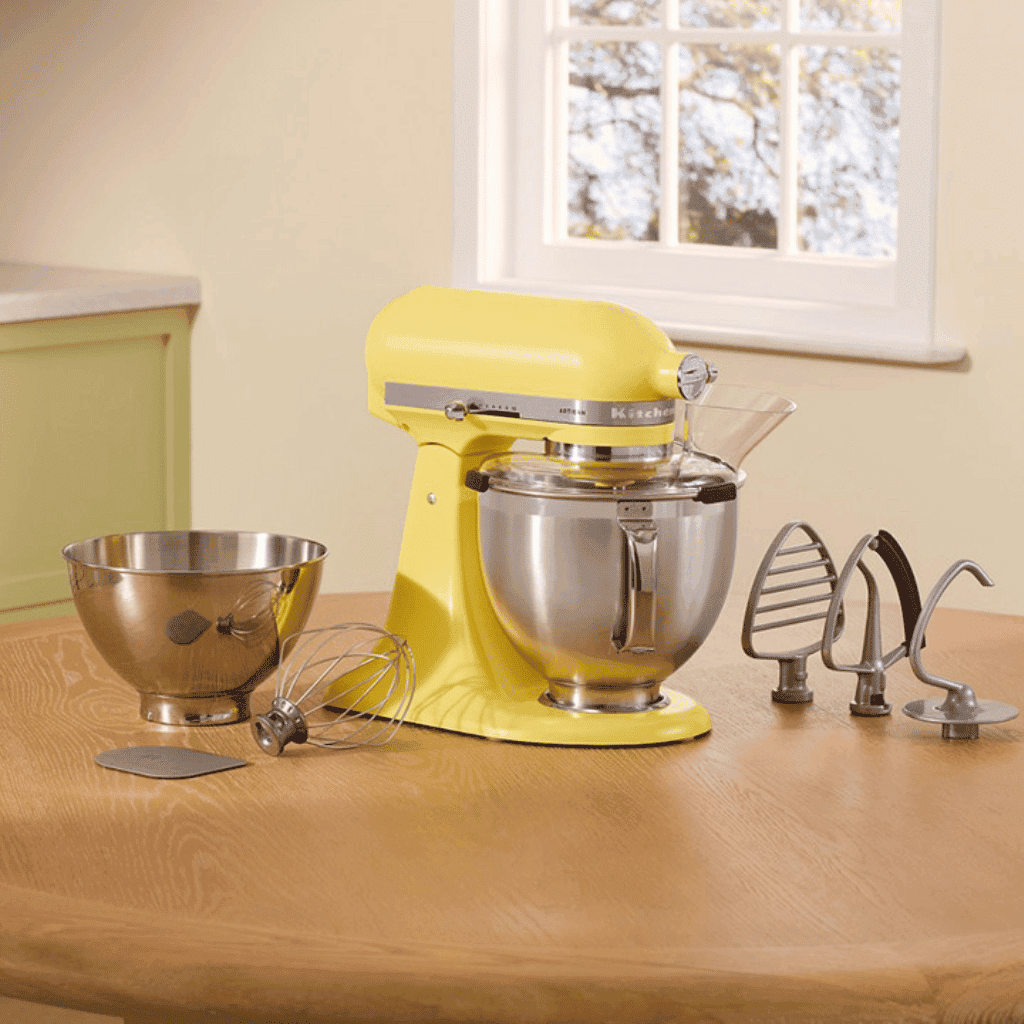 LXURI - KitchenAid Stand Mixers - Essential Tools for Baking Success