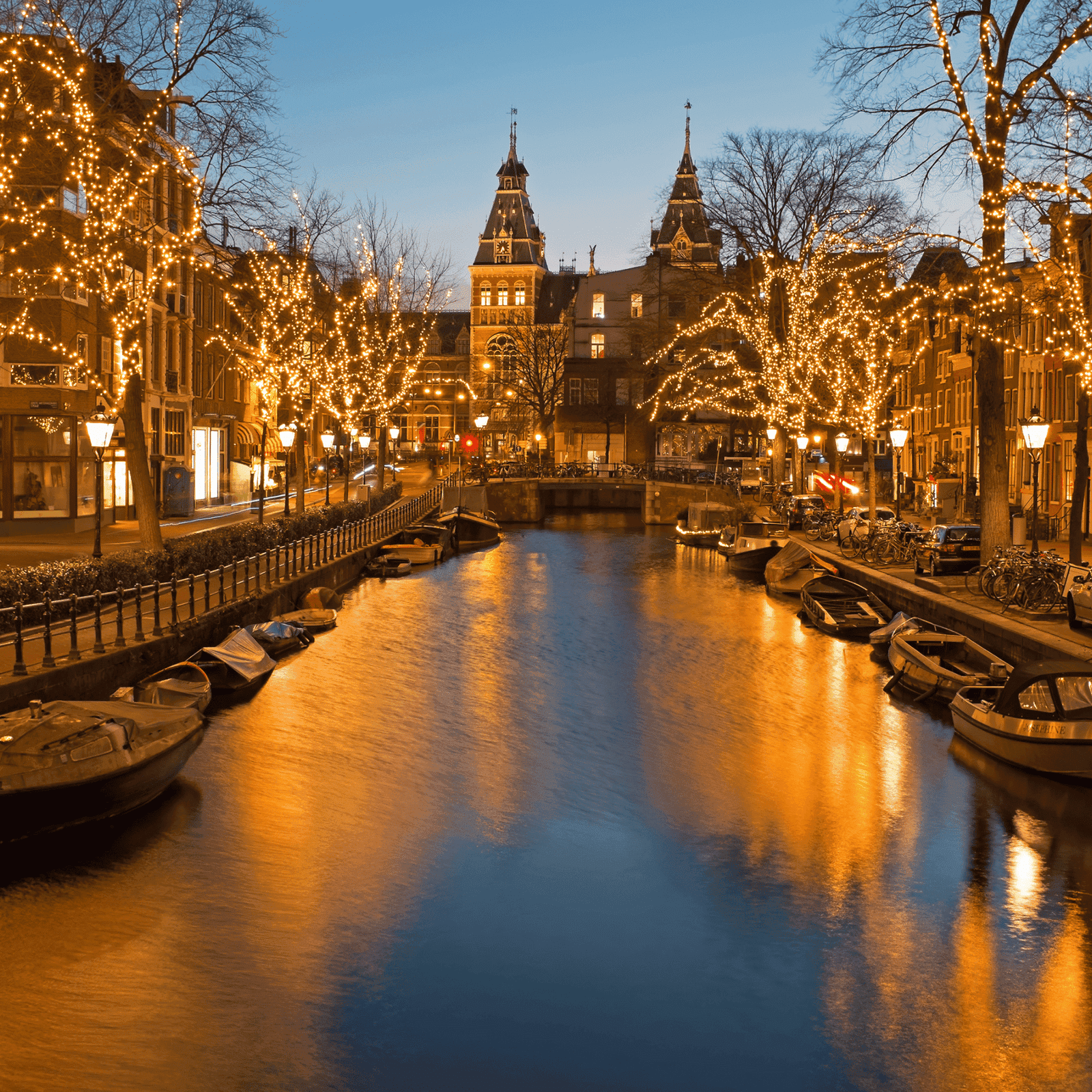 Discovering Amsterdam: A Vibrant Hub for Art, Fashion, Music, and Culture by LXURI