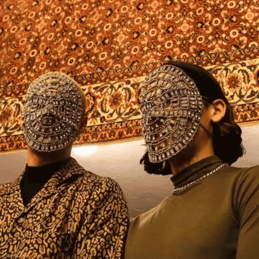 LXURI - Culture Blog - Discover the Glass Beams