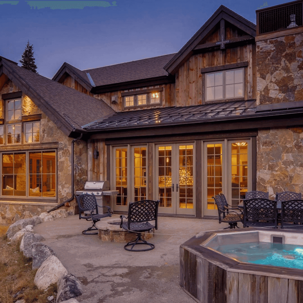 LXURI - Why Vrbo Appeals to Luxury Travelers