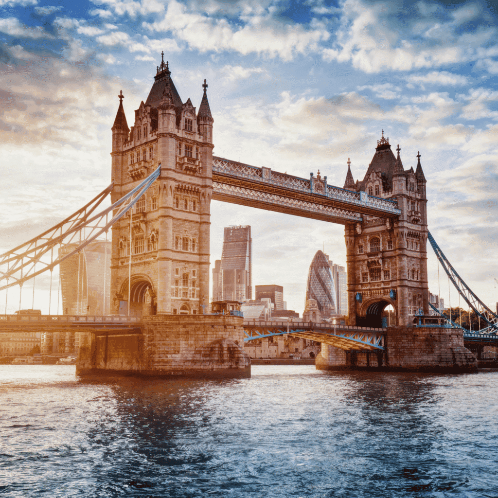 London Luxury Travel Guide: Discover the City in Style | Travel Blog by LXURI