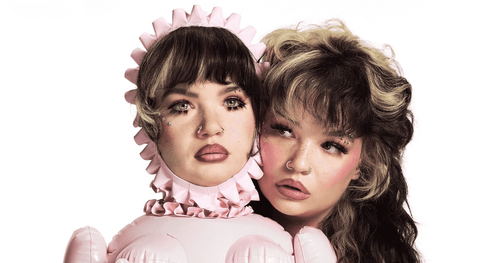 Rising Star Lola Young: The Soulful Powerhouse Redefining Modern Music | LXURI Blog Post