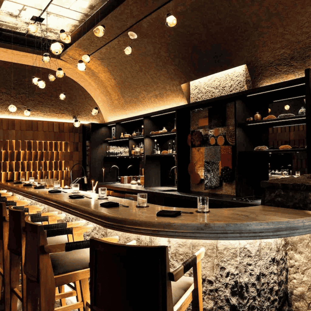 LXURI - Four Seasons Hotel Mexico City: Fifty Mils Bar