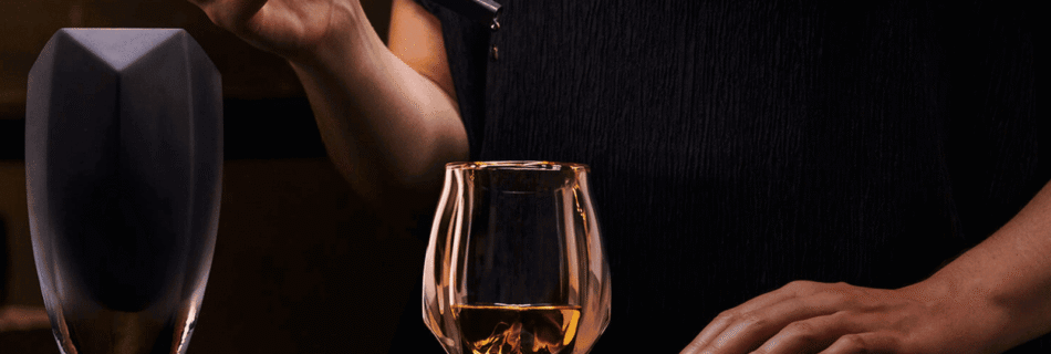 Create a Whiskey Ritual at Home with Norlan | Blog by LXURI
