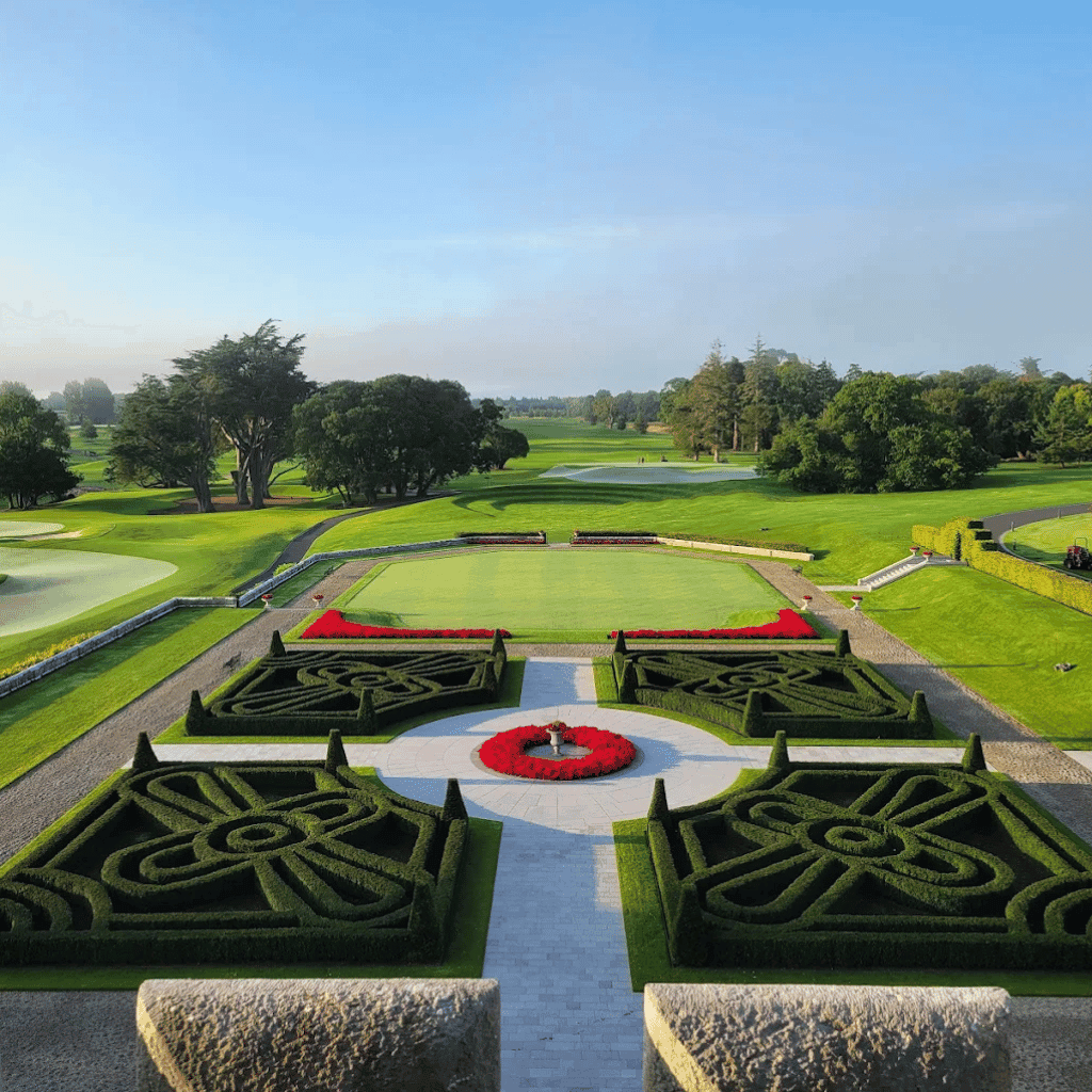 The Setting: 840 Acres of Parkland and Gardens | LXURI