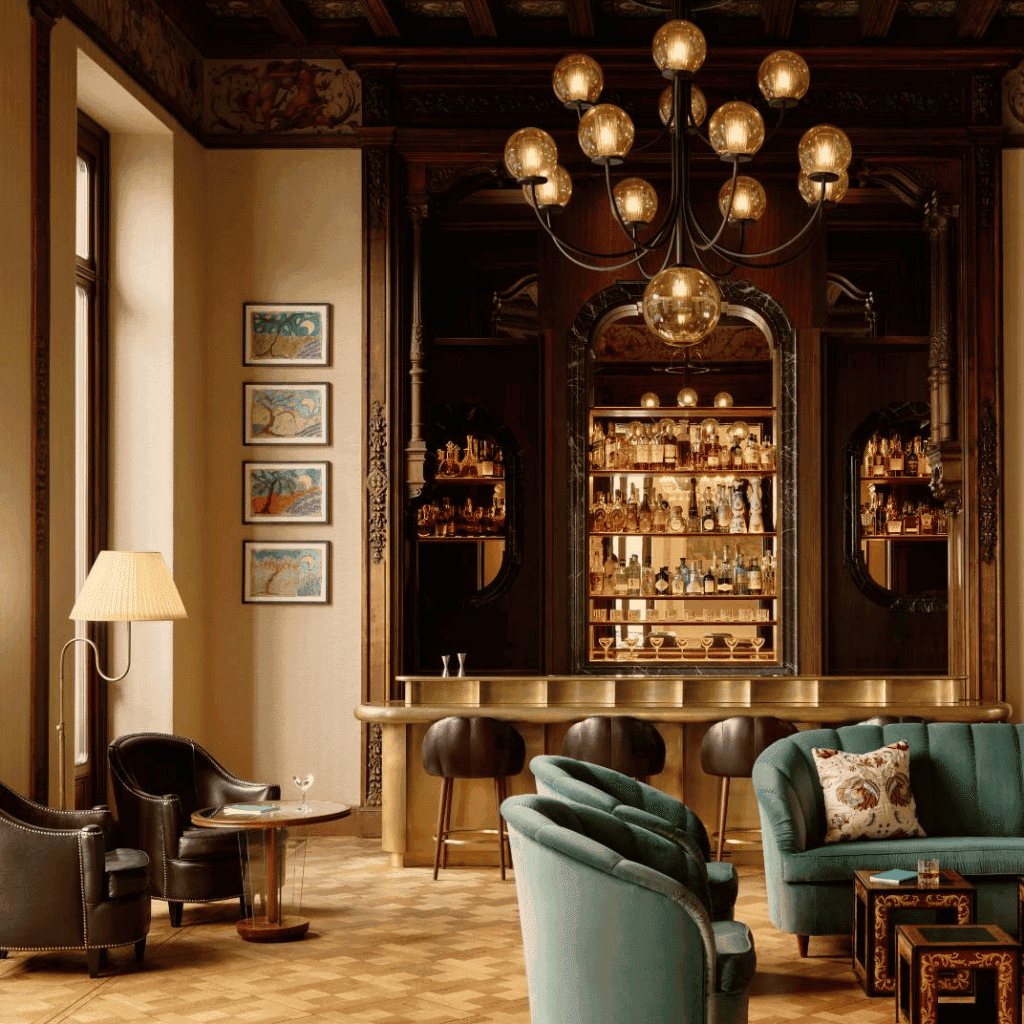 LXURI - Book Unique Stays with Tablet Hotels