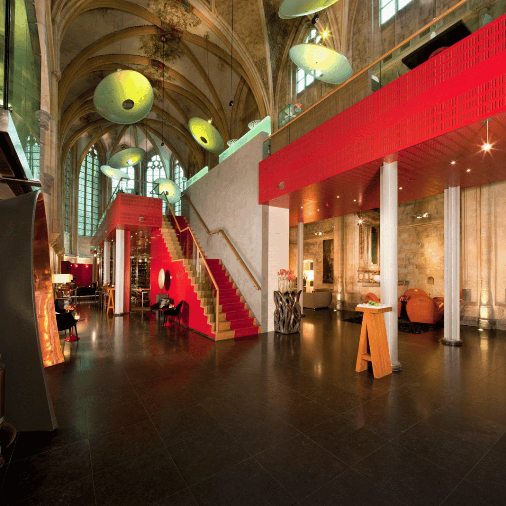 LXURI - Kruisherenhotel Maastricht - Book with Tablet Hotels