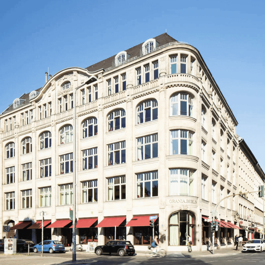 LXURI - Orania Berlin