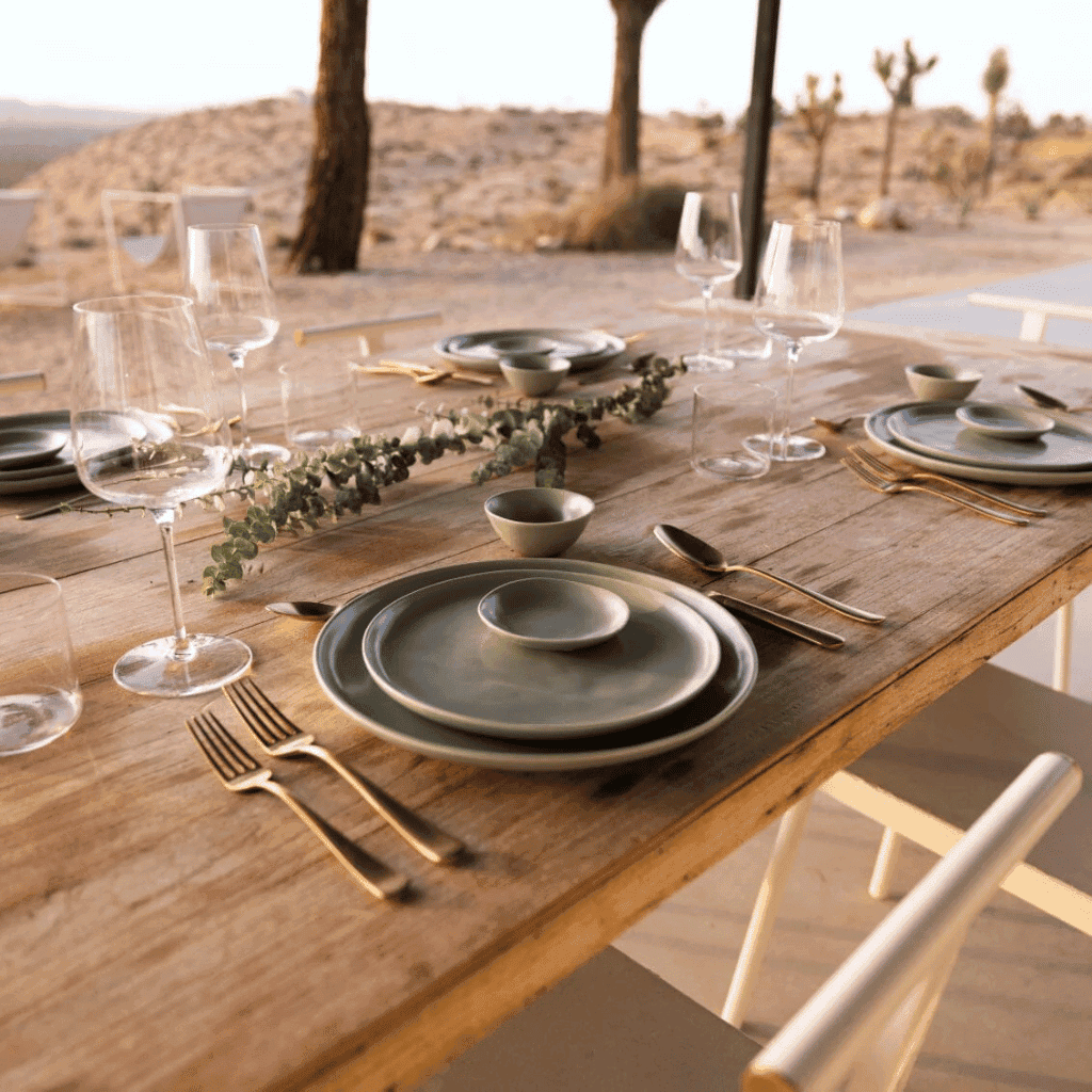 LXURI - The Beauty of Fable Dinnerware