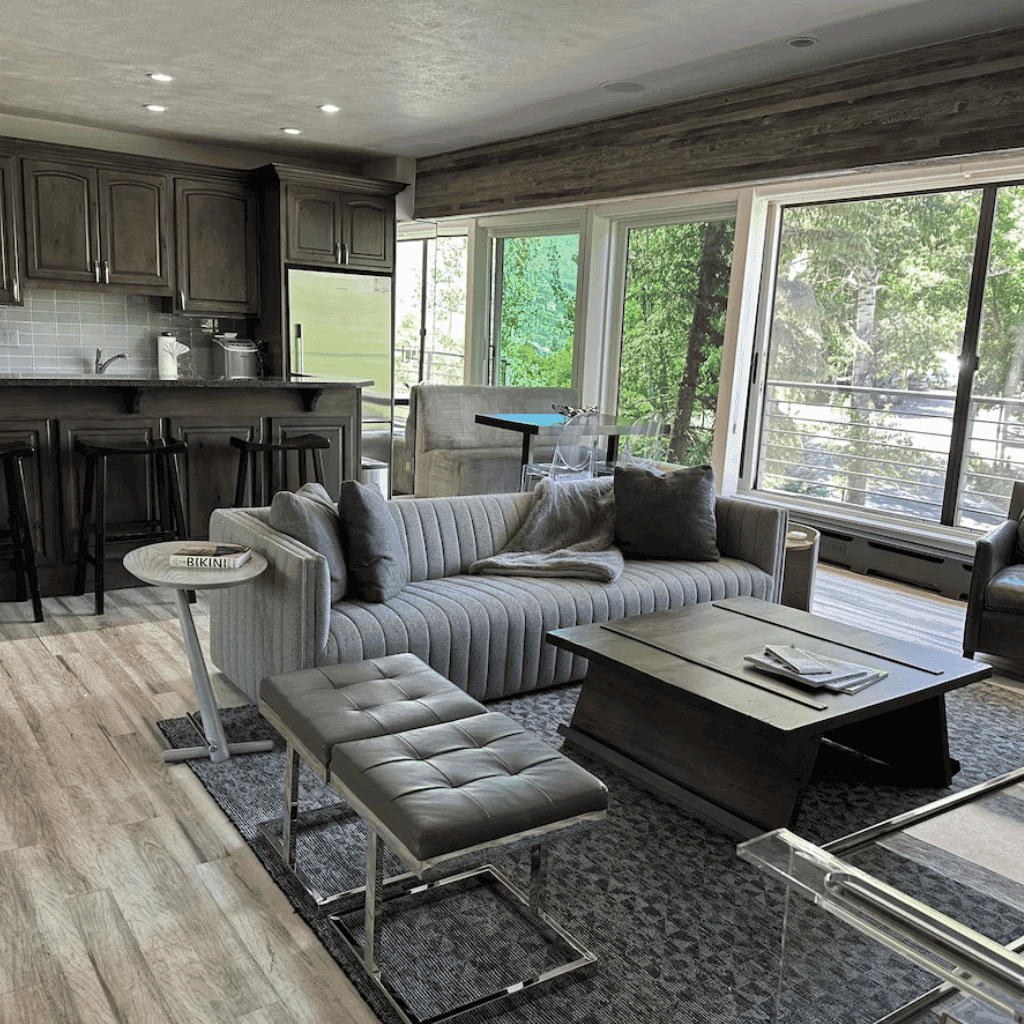 LXURI - NEW $6 Million Luxury Condo Ski-In Ski-Out Aspen Mountain - Vrbo