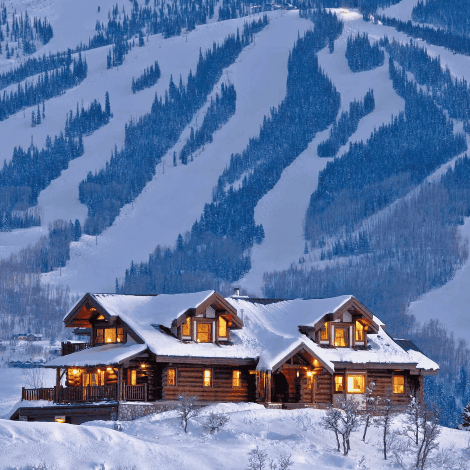 Luxury Ski Chalet Rentals in Aspen: The Ultimate Winter Escape - Book with Vrbo - LXURI Travel Blog