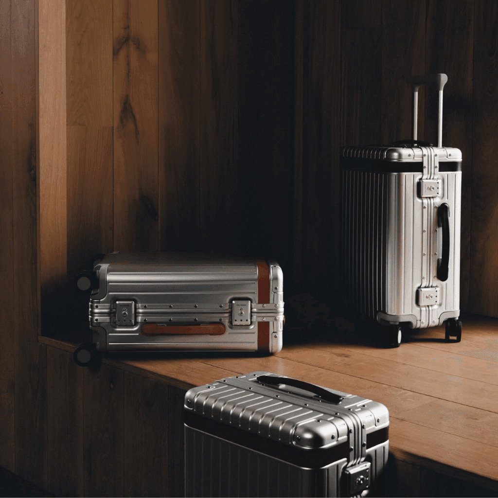 LXURI - Built for Strength: The Aluminum Advantage - Carl Friedrik