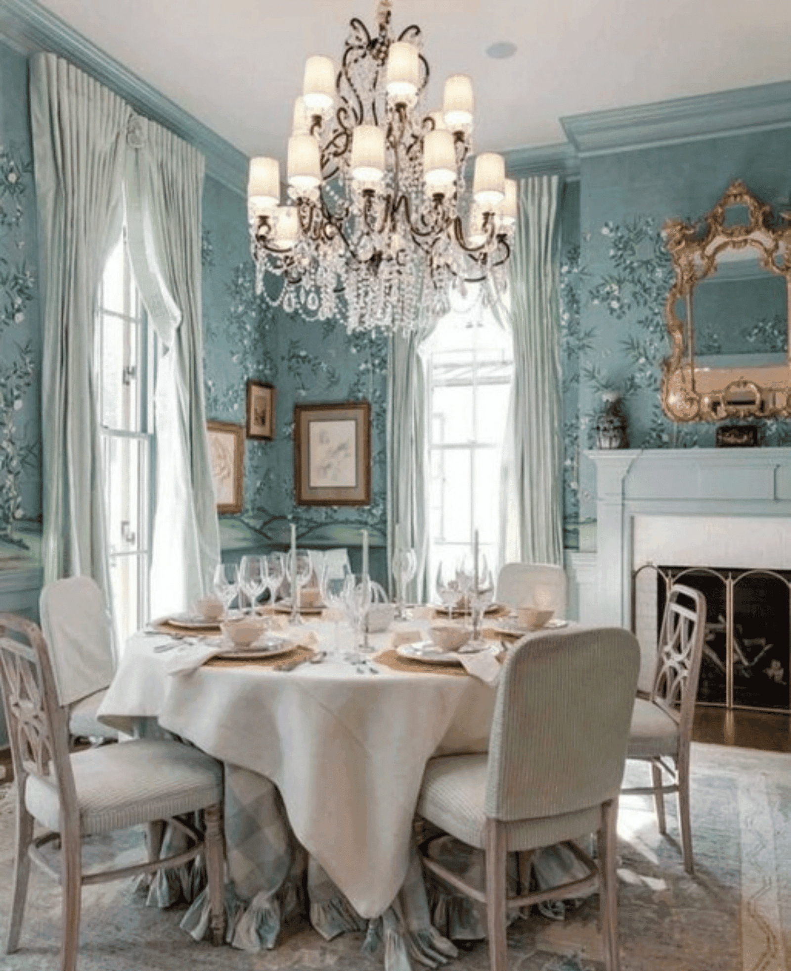 LXURI - The Ralph Lauren Lighting Collection | Craftsmanship and Materials: Where Quality Meets Design​