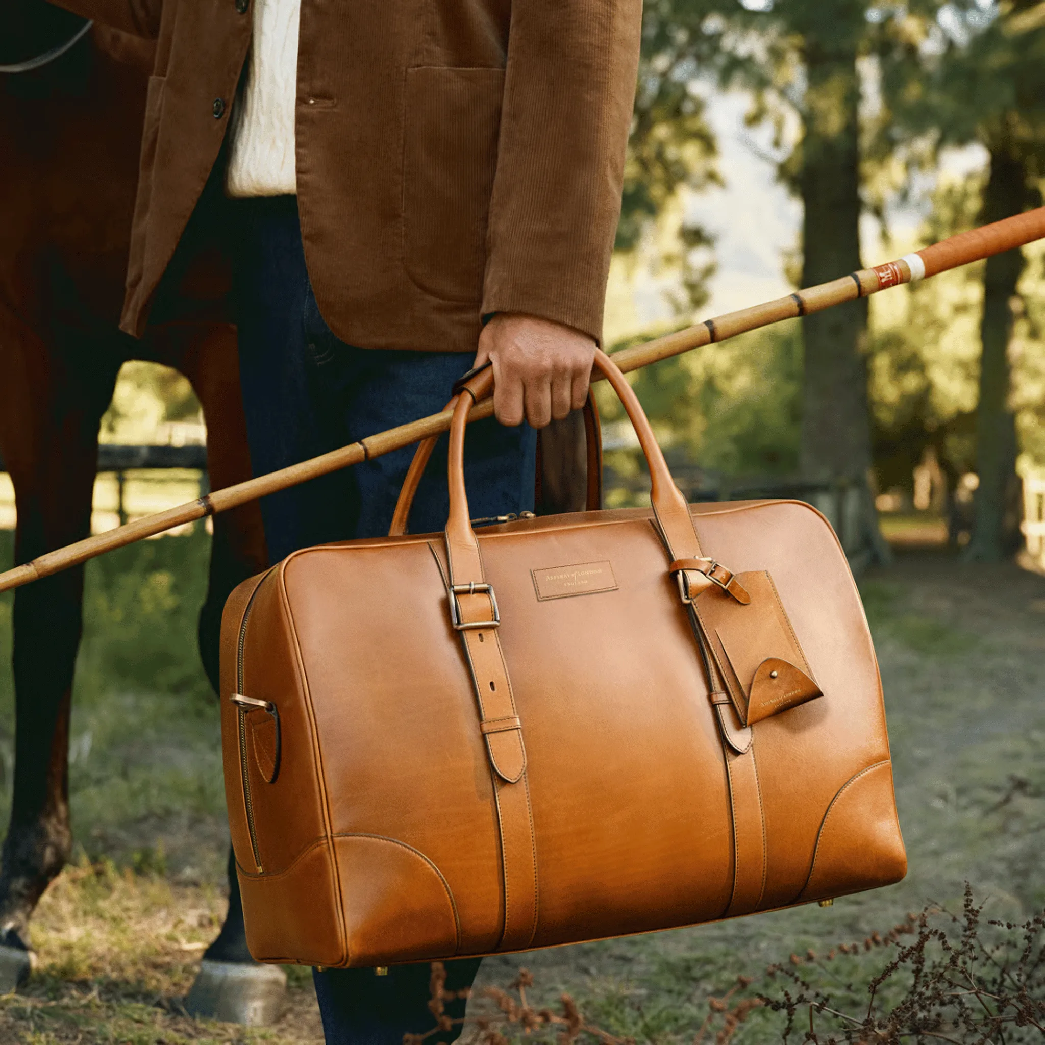 The Perfect Weekender Bag: Your Ultimate Guide to Traveling in Style | LXURI