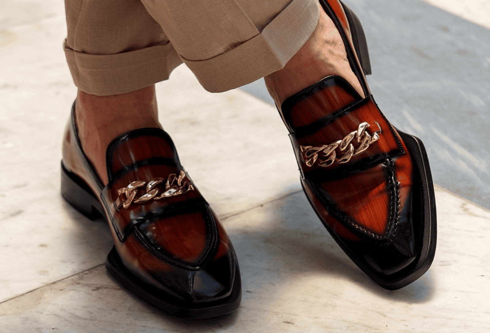Discover Métier Bags: Italian Craftsmanship Meets Everyday Luxury | LXURI Blog Post | Read More 