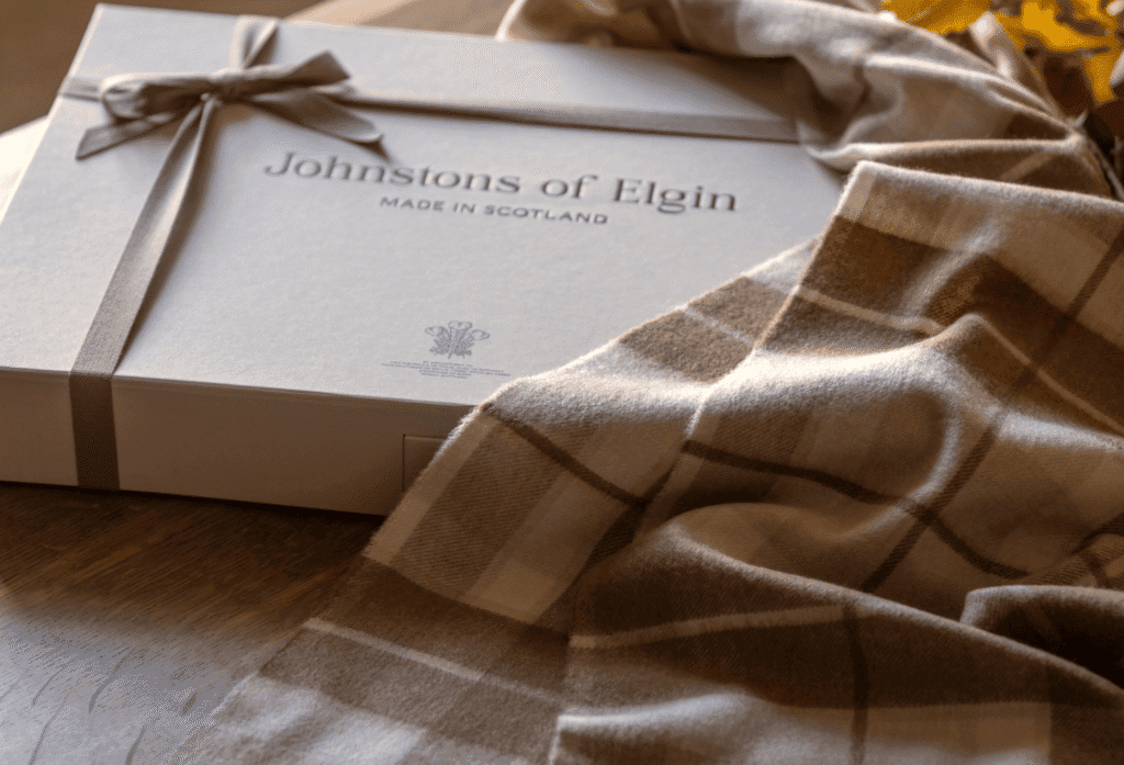 Johnstons of Elgin: Luxury Cashmere Accessories 