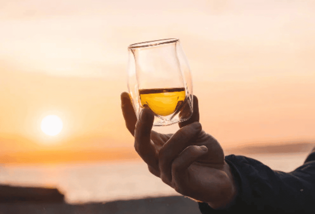Norlan Glass: Premium Whisky Glasses, Decanters, and Accessories | Shop Today | LXURI