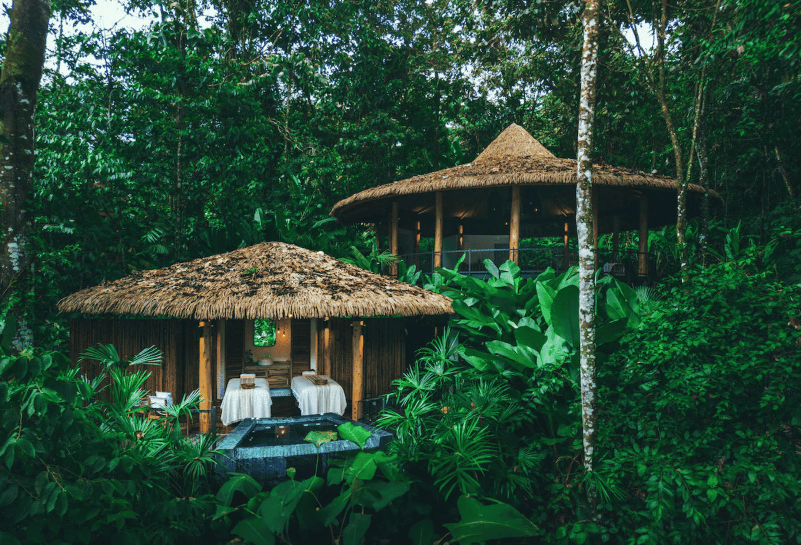 Luxury Hotels Bucket List: World’s Best Stays | Discover More at LXURI