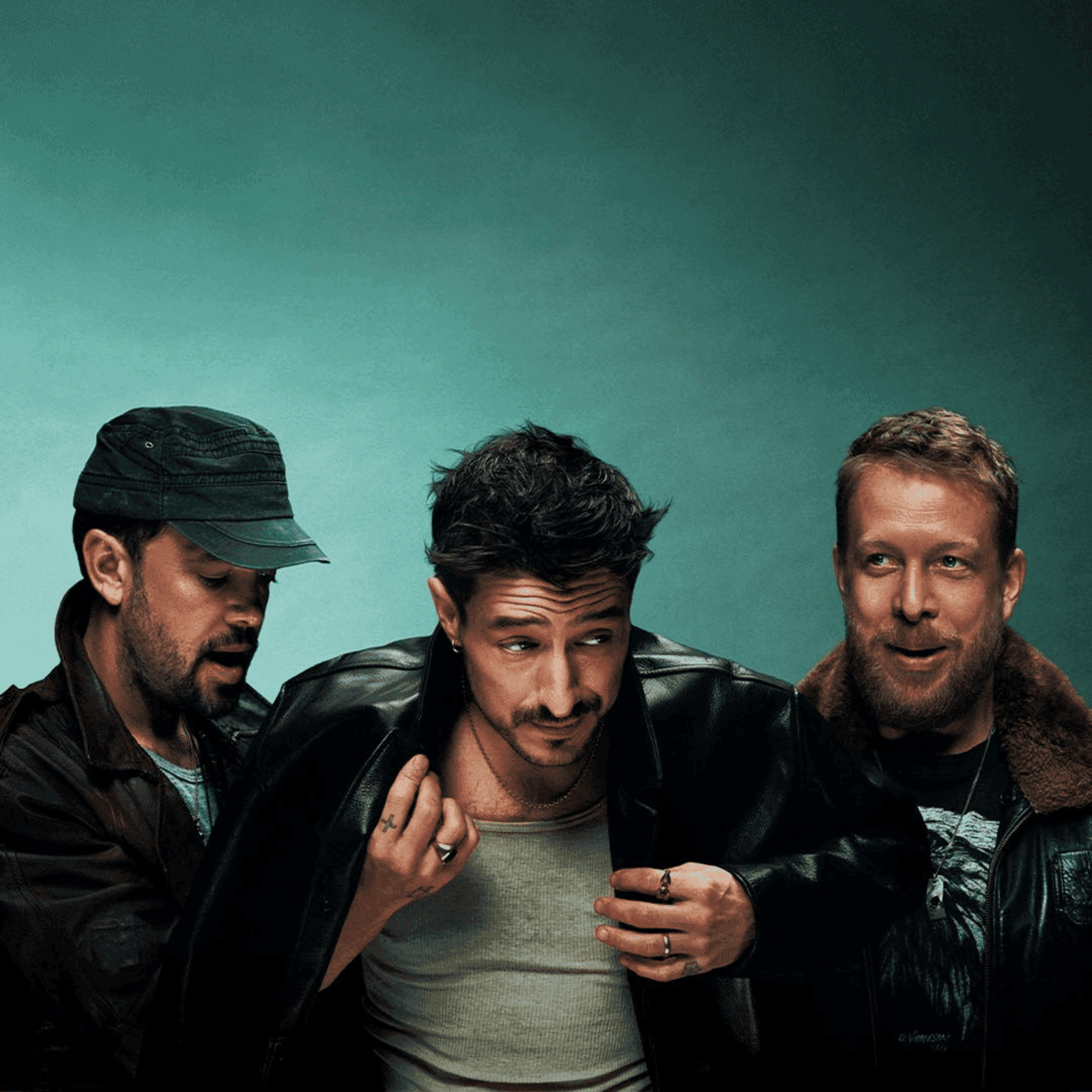 Mumford & Sons: The Ultimate Folk Rock Music Review - LXURI Music Blog