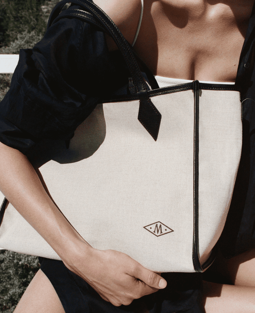 LXURI - Chameleon Bag: Versatility with Architectural Style