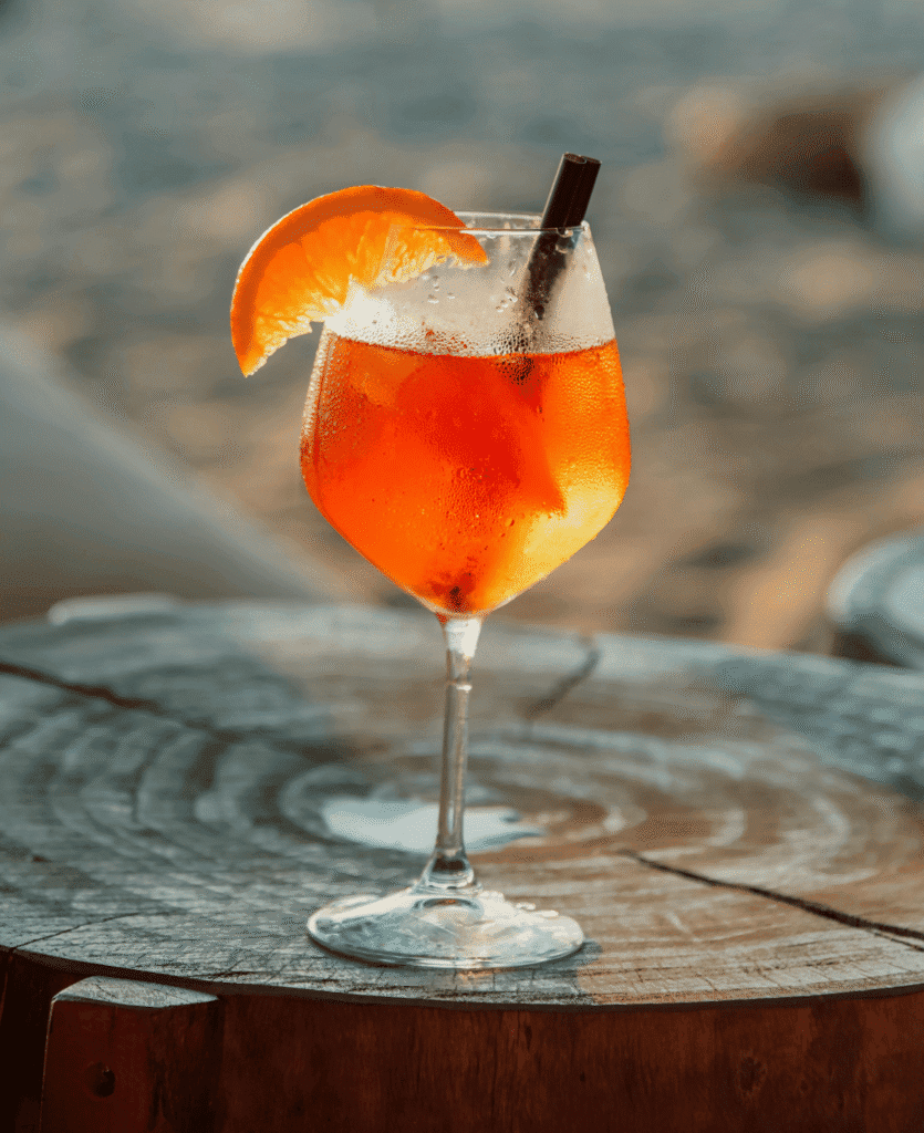 The Ultimate Summer Spritz Recipes - Classic Aperol Spritz Recipe | LXURI 