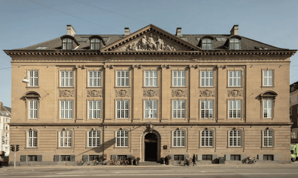 LXURI - Nobis Hotel Copenhagen: Scandinavian Boutique Sophistication