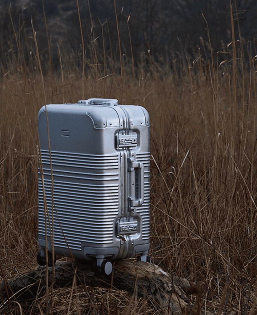 LXURI - Sustainability Meets Luxury - NORTVI Luggage 