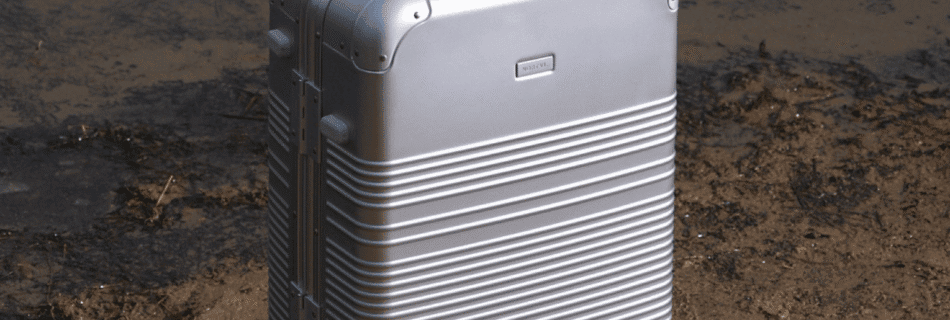 NORTVI Aluminum Luggage Review: Luxury Meets Strength | Blog by LXURI