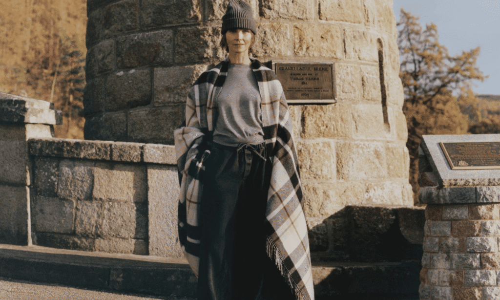 The Summer Cashmere Collection - Exceptional Scottish Craftsmanship | LXURI 