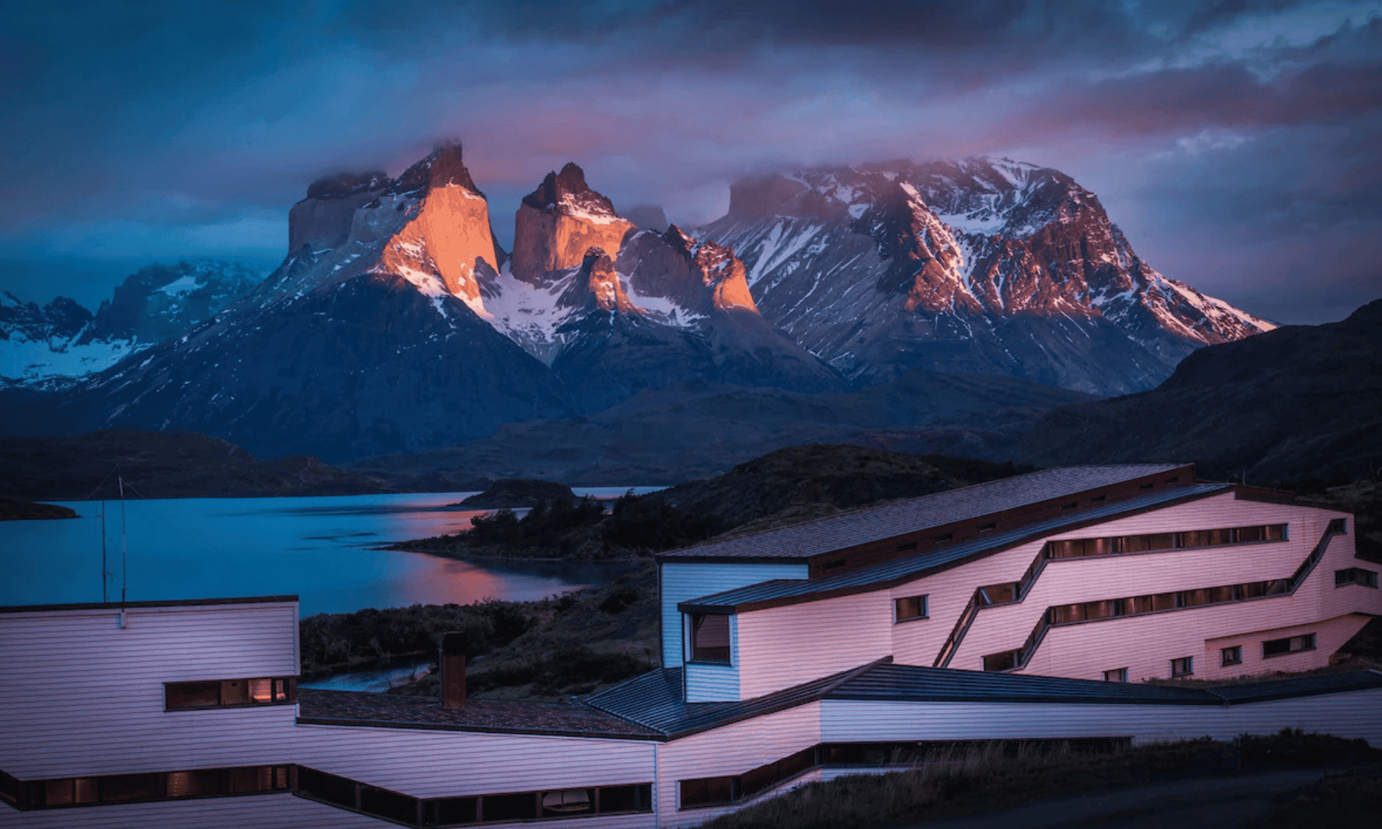 Explora en Torres del Paine, Chile | LXURI Travel 