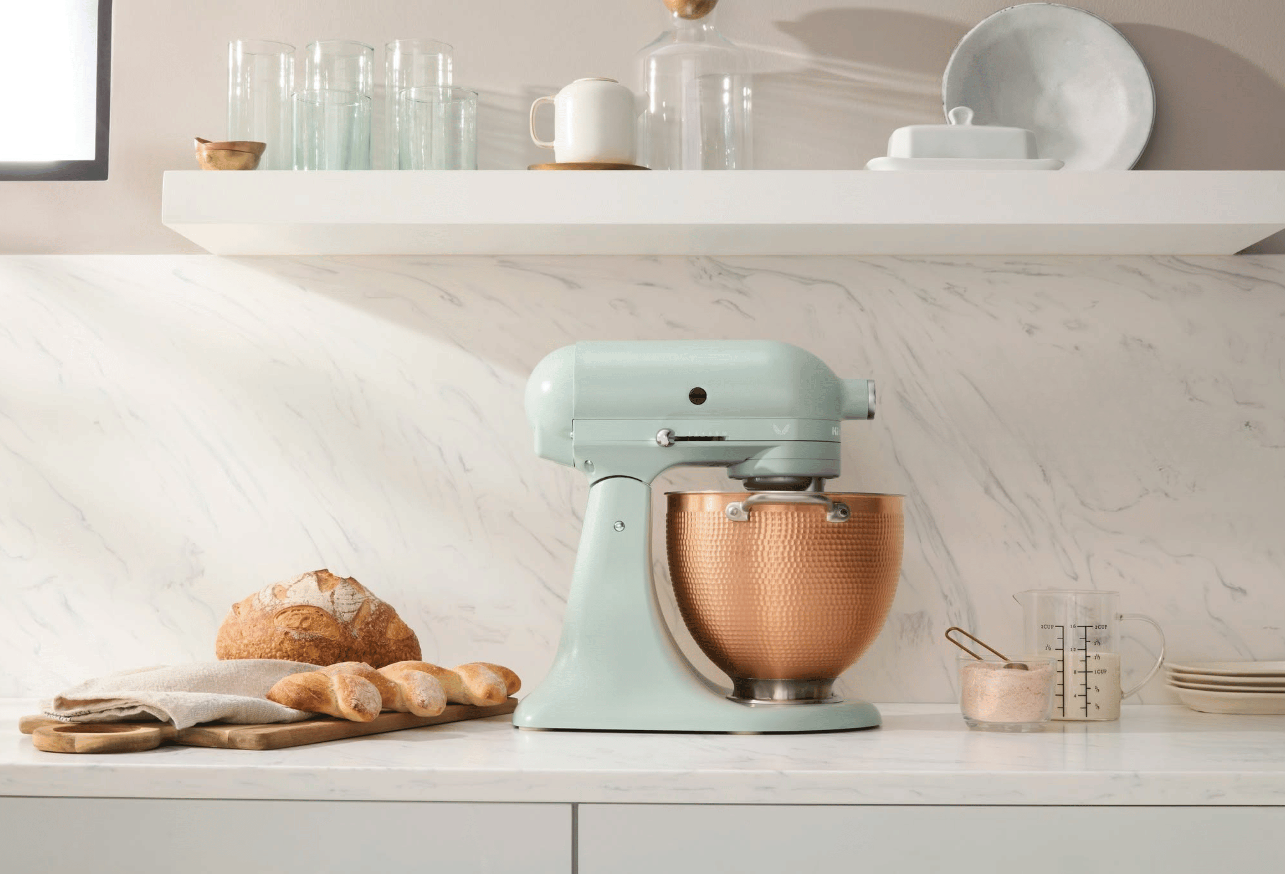 KitchenAid Stand Mixers: The Ultimate Buying Guide by LXURI
