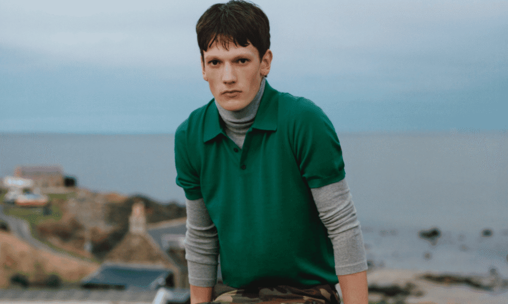 Shop the Summer Cashmere Collection for Men at Johnstons of Elgin | LXURI 