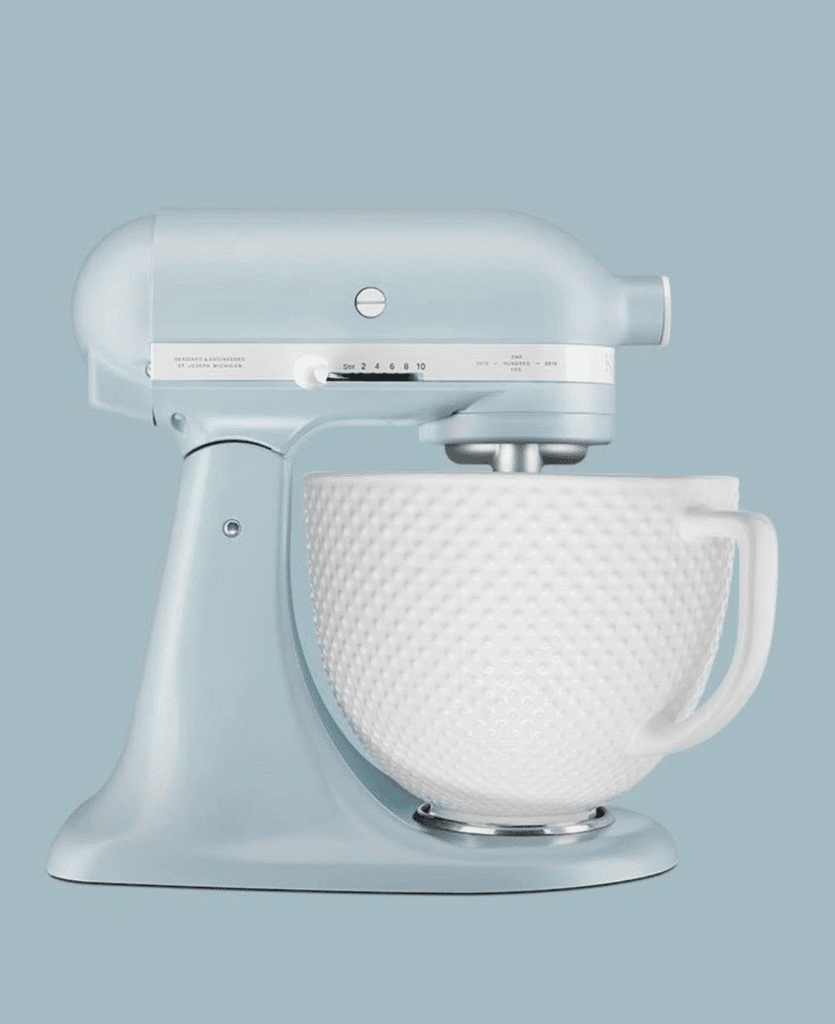 Discover Why KitchenAid Stand Mixers Remain So Popular | LXURI 