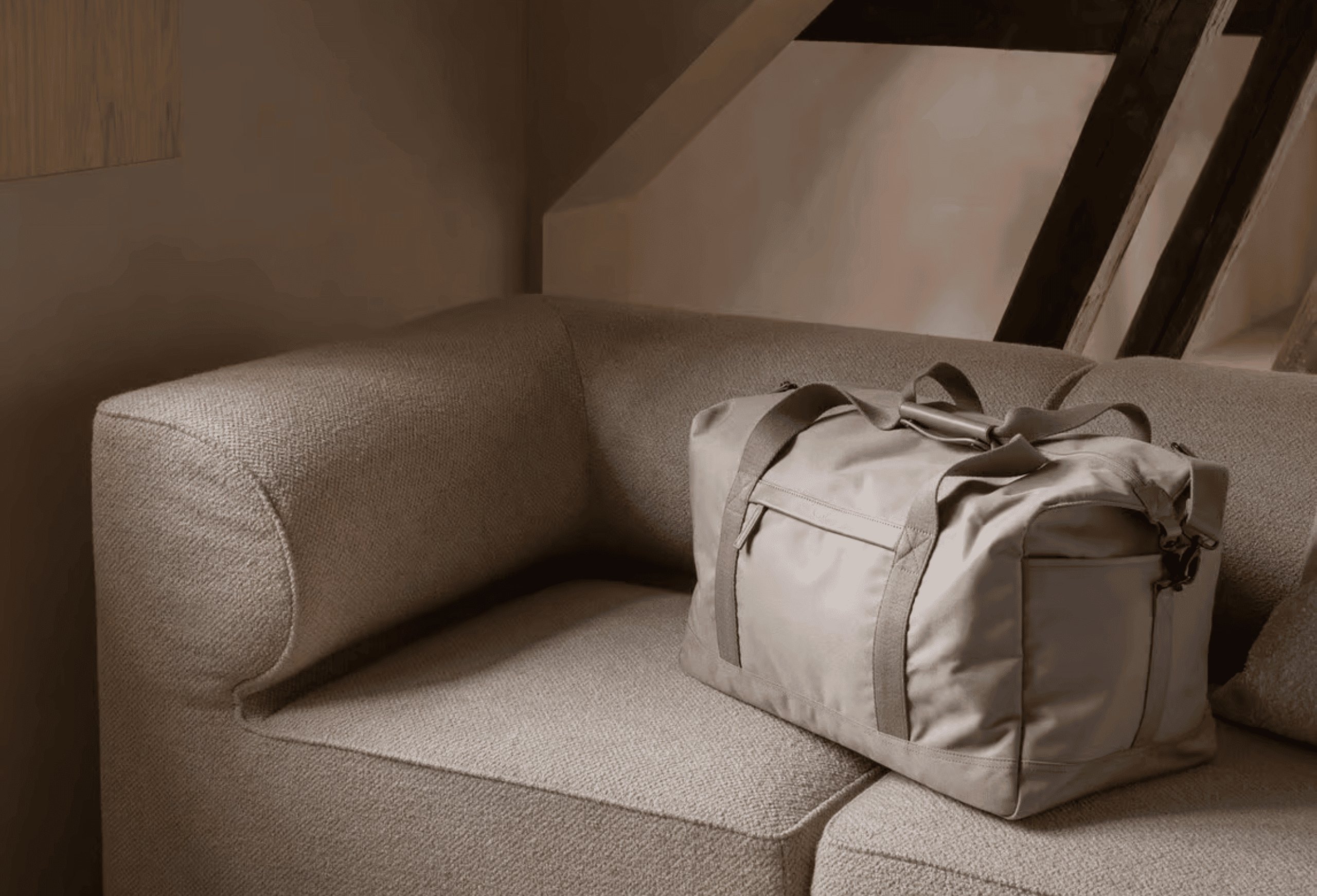 Discover Luxury NORTVI Travel Bags for Every Journey | LXURI
