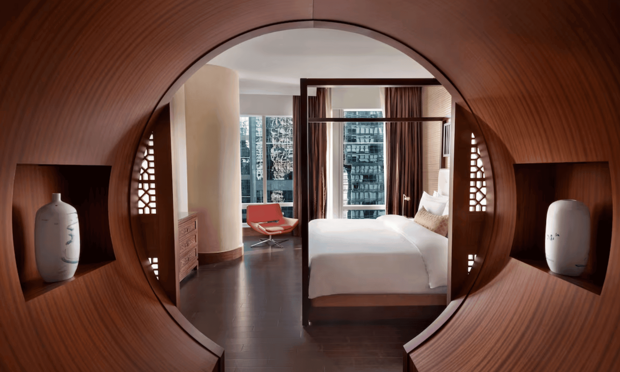 Toronto Travel Guide | Shangri-La Toronto | LXURI 