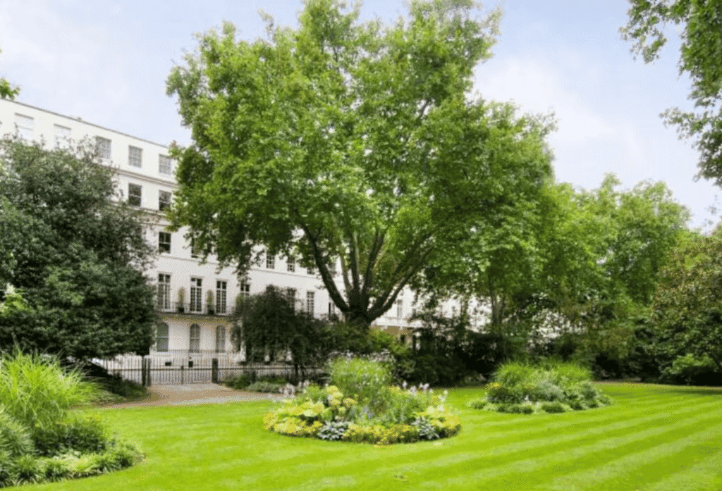 Book Travel Deals with Orbitz | End of Summer Travel Sale | LXURI 