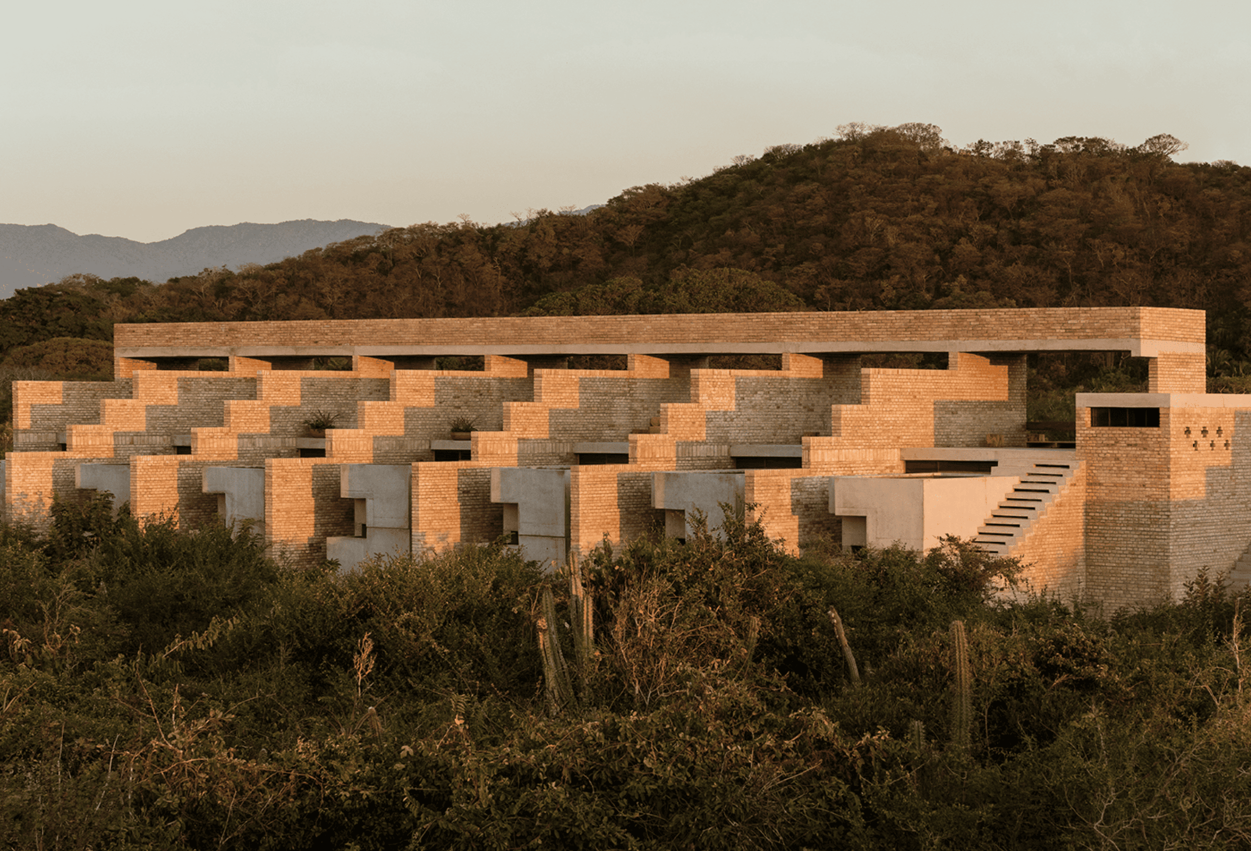 Hotel Terrestre: A Solar-Powered Design Masterpiece | LXURI