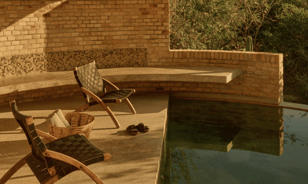 Book Hotel Terrestre: A Solar-Powered Design Masterpiece | Tablet Hotels | LXURI 